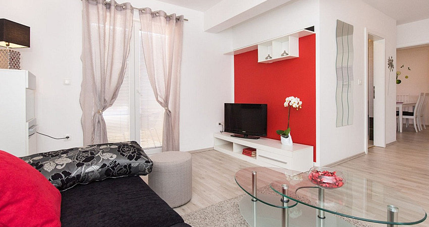 App Zoran 3 (4+1) ***